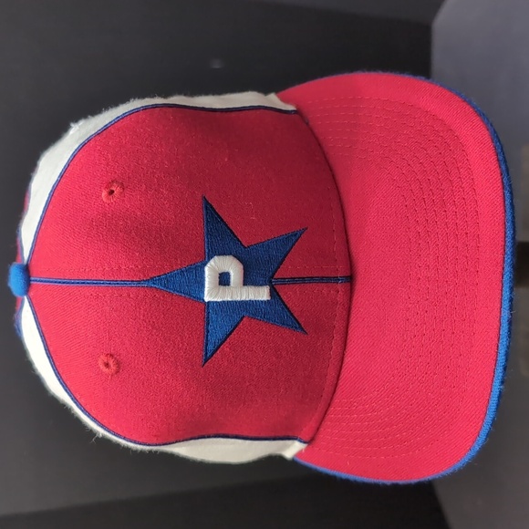 Headgear Philadelphia Phillies 100% Wool Men's Red/White Fitted Hat, Size 7 3/8. - Picture 2 of 9